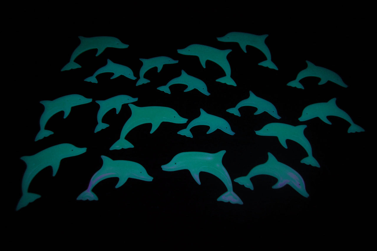 18 Piece Glow in the Dark Dolphins Wall Ceiling Decor
