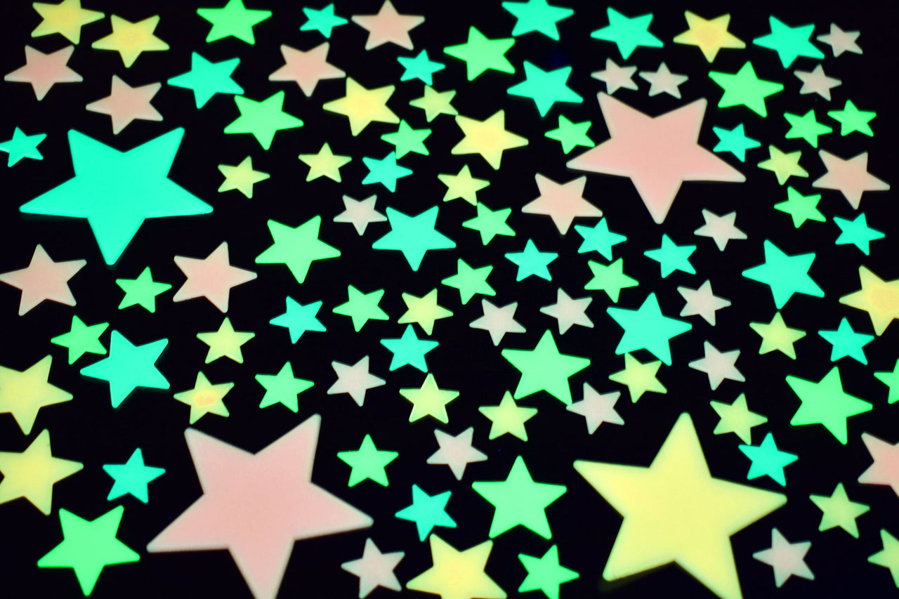 100pc Multicolor Glow in the Dark Cosmic Stars Wall Ceiling Decor