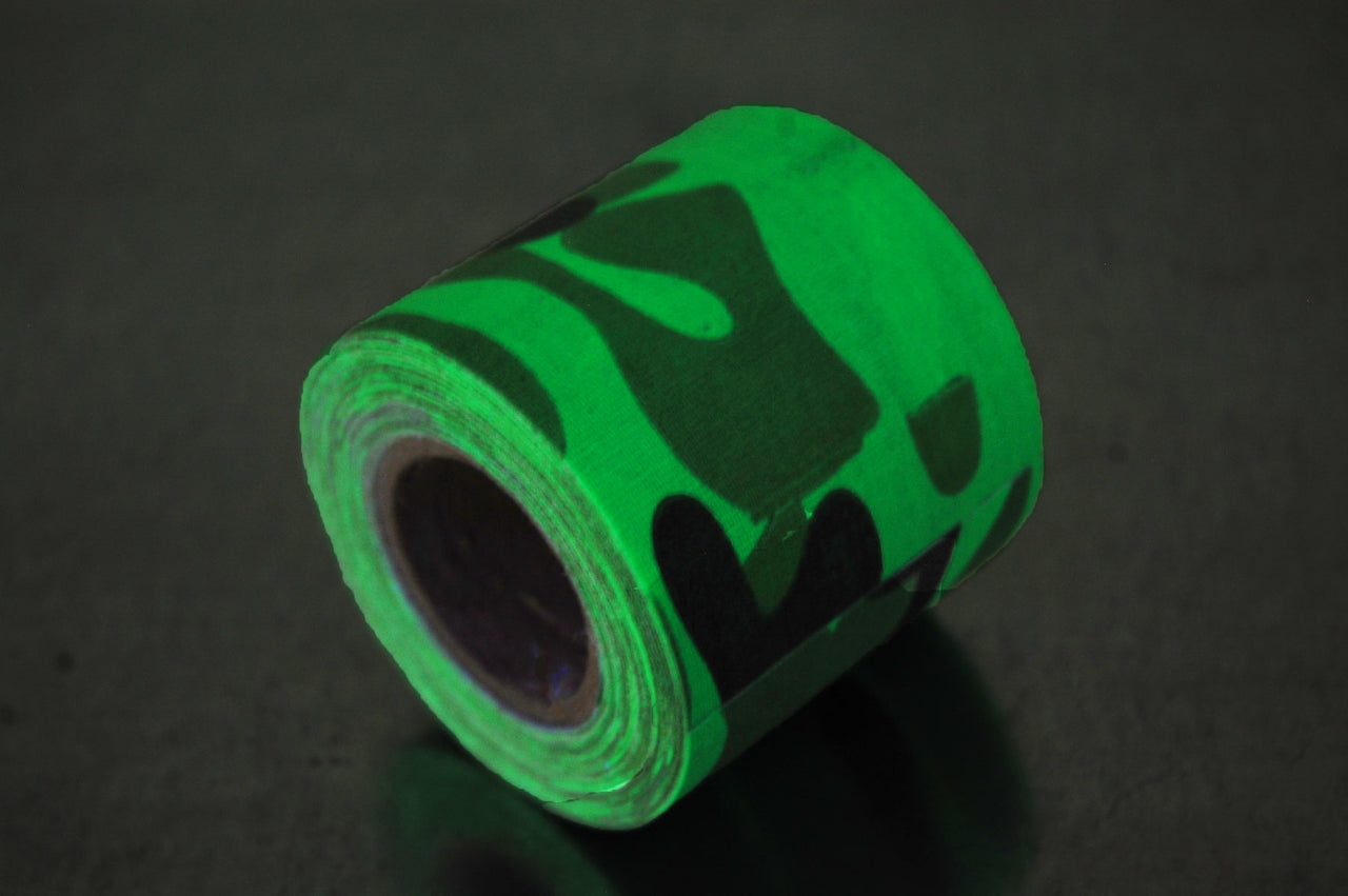 6Rolls UV Tape Blacklight Reactive,(6 Colors),16ft Per Roll,Fluorescent  Cloth Tape,Glow in The Dark Tape Under UV Black Light