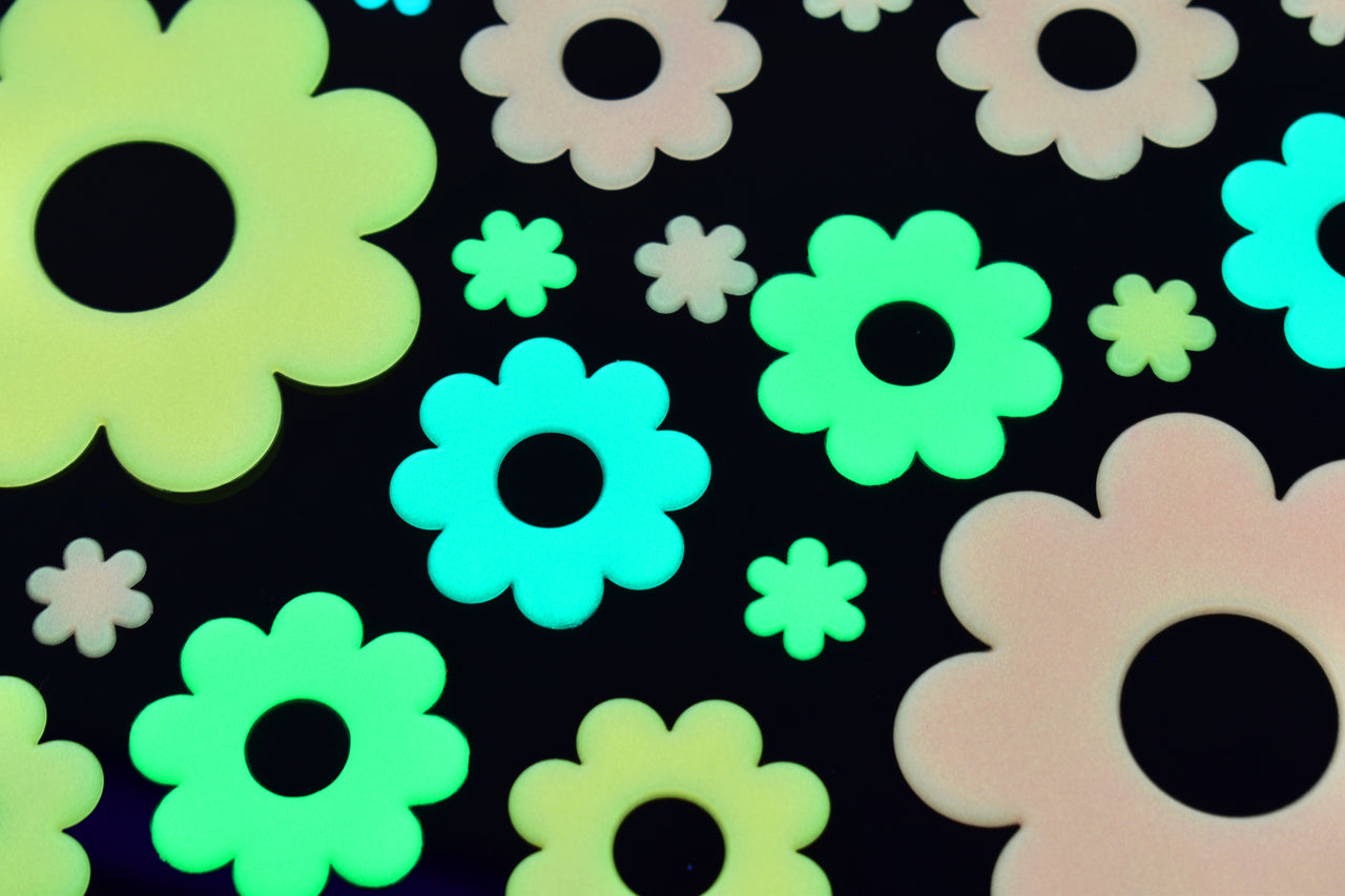 24 Piece Glow in the Dark Multicolor Flowers Wall Ceiling Decor