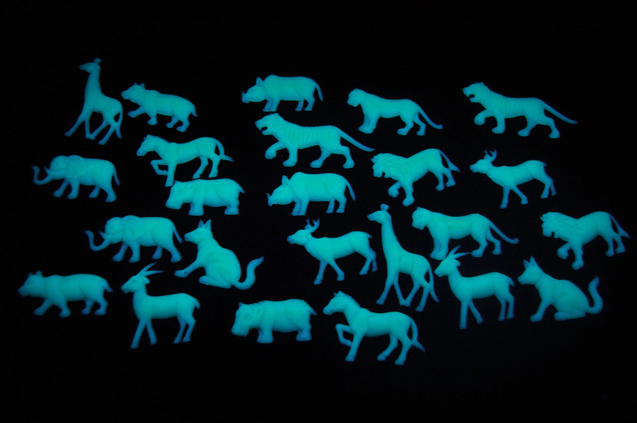 24 Piece Glow in the Dark Safari Animals Wall Ceiling Decor