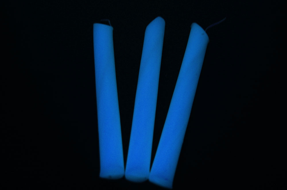 White UV Blacklight Reactive Drip Candles