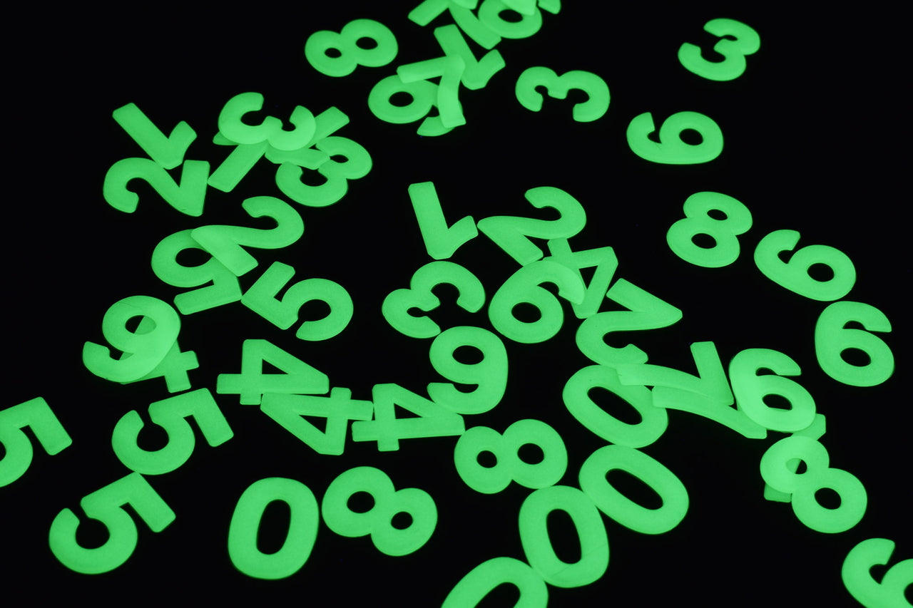 50 Piece Glow in the Dark Luminous Numbers Wall Ceiling Decor
