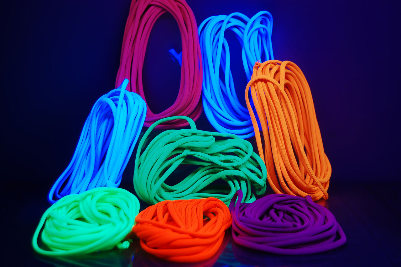 Blacklight Glo-Line 6mm Hollow Core Luminescent Decorative Roping