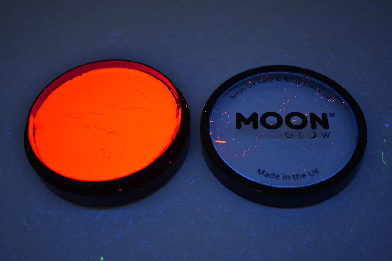 Moon Glow Intense UV Blacklight Pro Face and Body Makeup Cakes